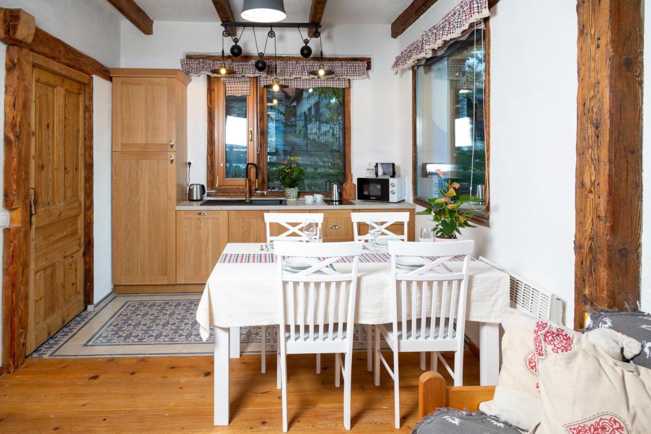Casele Cu Stuf B&B Haus Ulrike Salicea Экстерьер фото
