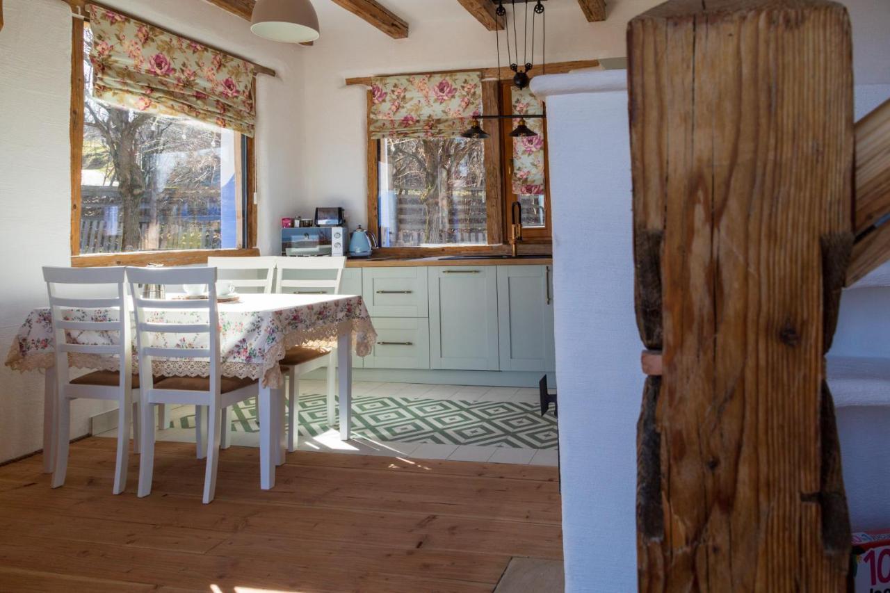 Casele Cu Stuf B&B Haus Ulrike Salicea Экстерьер фото
